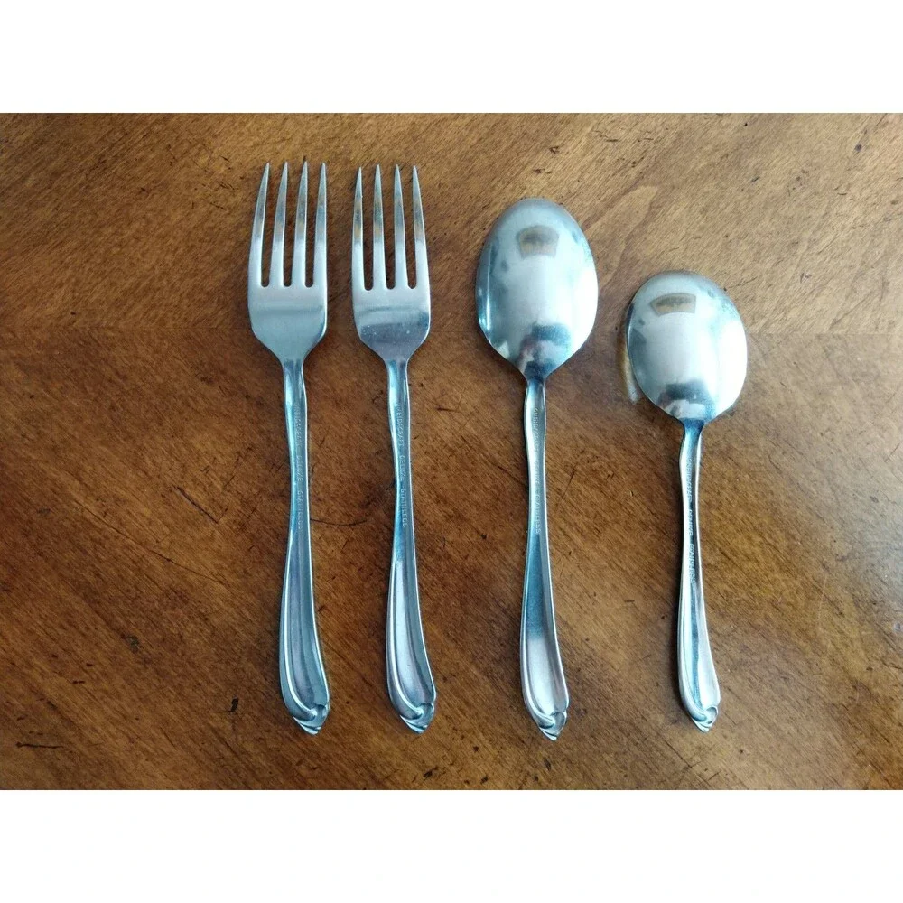 Oneidacraft Oneida Shasta Deluxe Stainless Lot 4x Dinner Fork 7.2